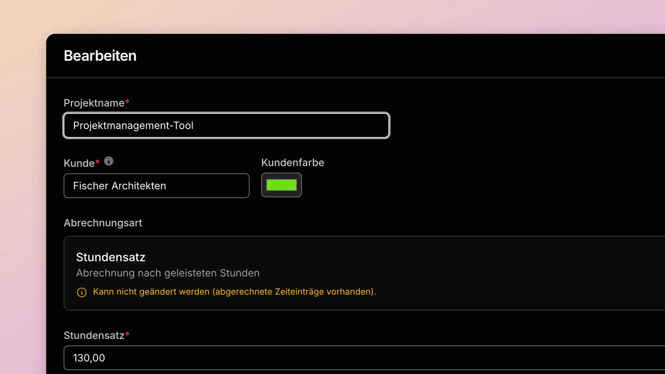 Projekt bearbeiten in zeit: Abrechnungsart Stundensatz und das Feld Stundensatz mit 120 Euro.